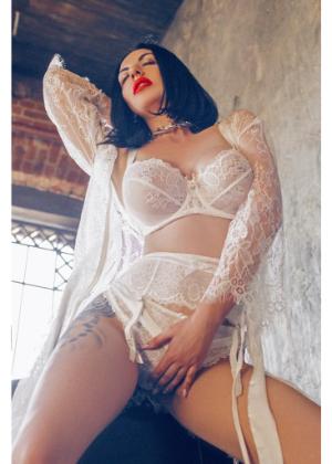 call girlfriend number 2017