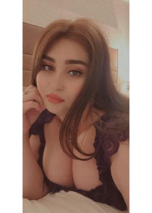 Delhi House Wife Escorts